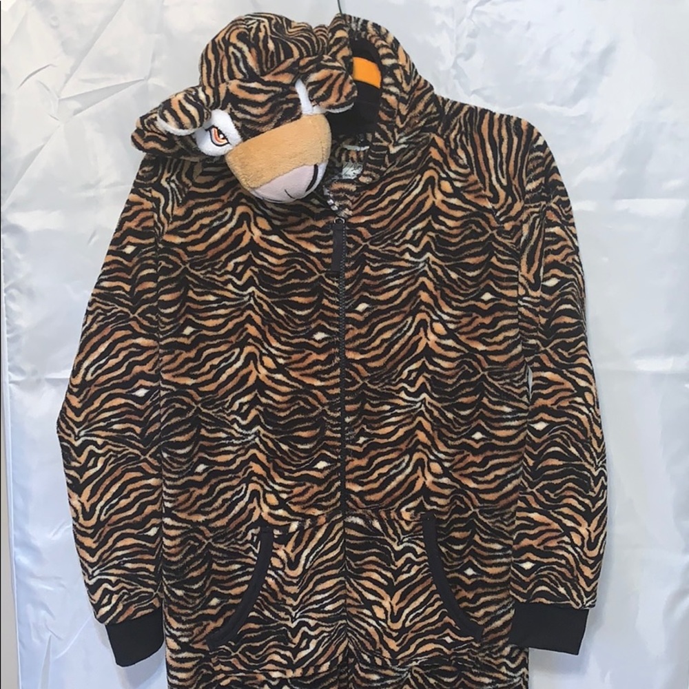 Cheetah jumpsuit!